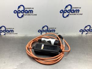 Gebruikte Oplaadkabel elektrische auto Kia Niro I (DE) E-Niro 39 kWh Prijs € 500,00 Margeregeling aangeboden door Gebr Opdam B.V.