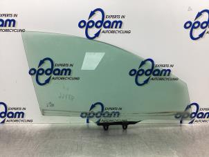 Begagnade Dörrfönster, 4-dörrars, höger fram Mazda 2 (DJ/DL) 1.5 SkyActiv-G 90 Pris € 60,00 Marginaltabell erbjuds av Gebr Opdam B.V.