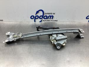 Gebruikte Raammechaniek 4Deurs links-achter Mercedes A (W168) 1.6 A-160 Prijs € 50,00 Margeregeling aangeboden door Gebr Opdam B.V.