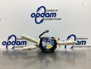 Gebruikte Combischakelaar Stuurkolom Fiat 500 (312) 0.9 TwinAir 80 Prijs € 150,00 Margeregeling aangeboden door Gebr Opdam B.V.