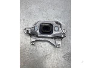 Begagnade Fäste, växellåda Renault Kadjar (RFEH) 1.2 Energy TCE 130 Pris € 30,00 Marginaltabell erbjuds av Gebr Opdam B.V.