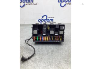 Gebruikte Zekeringkast Ford Transit Connect 1.8 Tddi Prijs € 50,00 Margeregeling aangeboden door Gebr Opdam B.V.