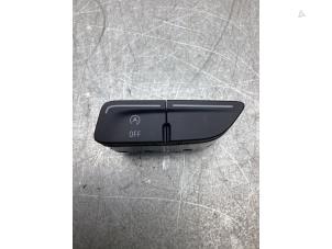 Begagnade Start/stopp-brytare Ford Focus 3 Wagon 1.0 Ti-VCT EcoBoost 12V 100 Pris € 15,00 Marginaltabell erbjuds av Gebr Opdam B.V.