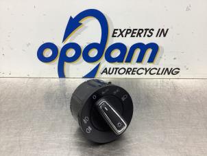 Begagnade Ljusbrytare Seat Ibiza ST (6J8) 1.0 EcoTSI 12V Pris € 40,00 Marginaltabell erbjuds av Gebr Opdam B.V.