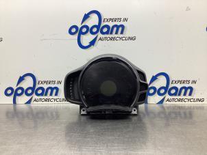 Begagnade Vägmätare KM Peugeot 108 1.0 12V Pris € 100,00 Marginaltabell erbjuds av Gebr Opdam B.V.