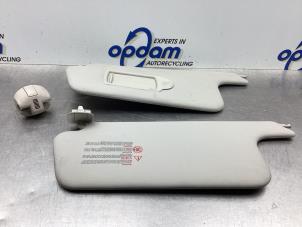 Begagnade Solskydd Renault Scénic II (JM) 1.6 16V Pris € 35,00 Marginaltabell erbjuds av Gebr Opdam B.V.