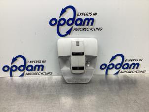 Begagnade Innerbelysning, fram Mercedes A (W169) 1.5 A-150 5-Drs. Pris € 25,00 Marginaltabell erbjuds av Gebr Opdam B.V.