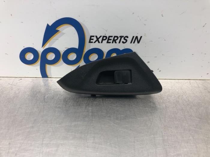 Spiegel Schakelaar van een Suzuki Swift (ZA/ZC/ZD1/2/3/9) 1.3 VVT 16V 2007