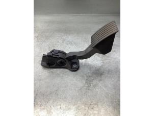 Gebruikte Gaspedaalpositie Sensor Mitsubishi Space Star (A0) 1.0 12V Prijs € 35,00 Margeregeling aangeboden door Gebr Opdam B.V.