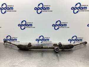 Używane Przekladnia kierownicza Fiat Punto III (199) 1.3 JTD Multijet 85 16V Cena € 100,00 Procedura marży oferowane przez Gebr Opdam B.V.