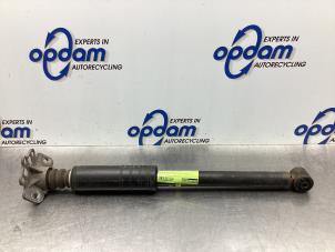 Begagnade Stötdämpare, vänster bak Fiat Grande Punto (199) 1.4 Pris € 25,00 Marginaltabell erbjuds av Gebr Opdam B.V.