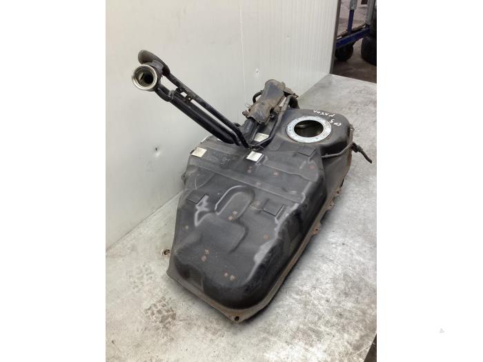 Tank van een Mazda CX-5 I (KE,GH) 2.0 SkyActiv-G 16V 2WD 2015