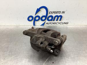 Begagnade Bakre bromsok, höger Mercedes A (W169) 1.5 A-160 Pris € 60,00 Marginaltabell erbjuds av Gebr Opdam B.V.