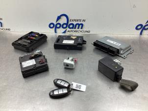 Gebruikte Slotenset Cilinder (compleet) Nissan Micra (K14) 0.9 IG-T 12V Prijs € 375,00 Margeregeling aangeboden door Gebr Opdam B.V.