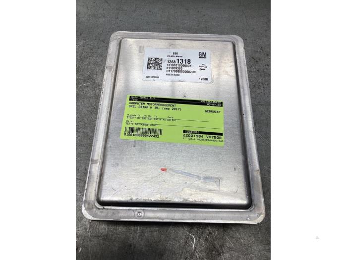 Dator, motorstyrning från en Opel Astra K Sports Tourer 1.0 Turbo 12V 2017