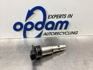 Gebruikte Nokkenas Verstelling BMW 5 serie (E60) 530i 24V Prijs € 175,00 Margeregeling aangeboden door Gebr Opdam B.V.