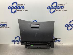 Gebruikte Dashboardkastje BMW 3 serie (E46/4) 316i 16V Prijs € 40,00 Margeregeling aangeboden door Gebr Opdam B.V.