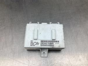 Gebruikte Navigatie Module Renault Captur (2R) 1.2 TCE 16V EDC Prijs € 75,00 Margeregeling aangeboden door Gebr Opdam B.V.