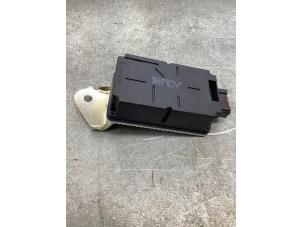 Begagnade Däcktrycksmodul Suzuki SX4 S-Cross (JY) 1.4 Booster Jet Turbo 16V Pris € 35,00 Marginaltabell erbjuds av Gebr Opdam B.V.