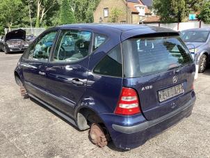 Używane Tylne swiatlo pozycyjne lewe Mercedes A (W168) 1.7 A-170 CDI 16V Cena € 30,00 Procedura marży oferowane przez Gebr Opdam B.V.