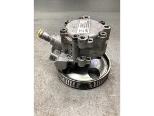 Gebruikte Stuurpomp Citroen Jumpy (G9) 1.6 HDI 16V Prijs € 100,00 Margeregeling aangeboden door Gebr Opdam B.V.