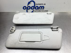 Begagnade Solskydd Mercedes B (W245) 2.0 B-200 CDI 16V Pris € 50,00 Marginaltabell erbjuds av Gebr Opdam B.V.