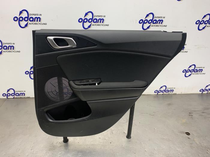 Klädsel, uppsättning (komplett) från en Kia Ceed Sportswagon (CDF) 1.5 T-GDI 16V Eco-Dynamics+ 2022