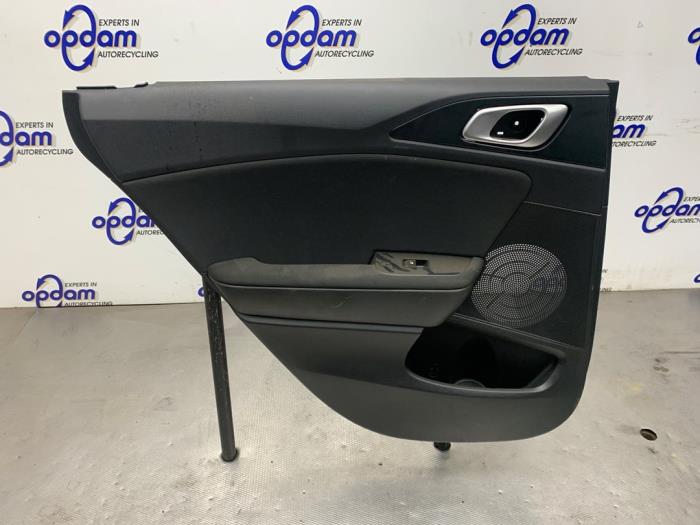 Klädsel, uppsättning (komplett) från en Kia Ceed Sportswagon (CDF) 1.5 T-GDI 16V Eco-Dynamics+ 2022