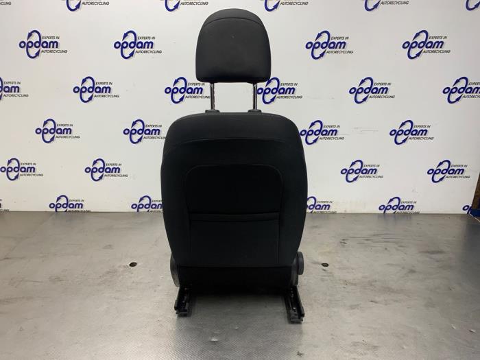 Klädsel, uppsättning (komplett) från en Kia Ceed Sportswagon (CDF) 1.5 T-GDI 16V Eco-Dynamics+ 2022