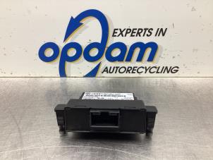 Gebruikte Gateway module Volkswagen Polo V (6R) 1.2 TDI 12V BlueMotion Prijs € 25,00 Margeregeling aangeboden door Gebr Opdam B.V.