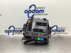 Begagnade Komfortmodul Mercedes A (W169) 1.7 A-170 5-Drs. Pris € 60,00 Marginaltabell erbjuds av Gebr Opdam B.V.