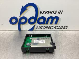 Begagnade Antenn (diverse) Mercedes A (W169) 1.7 A-170 5-Drs. Pris € 20,00 Marginaltabell erbjuds av Gebr Opdam B.V.