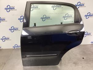 Gebruikte Deur 4Deurs links-achter Fiat Punto III (199) 0.9 TwinAir Prijs € 150,00 Margeregeling aangeboden door Gebr Opdam B.V.