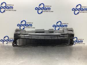 Begagnade Stötfångargrill Mercedes A (W169) 1.7 A-170 Pris € 35,00 Marginaltabell erbjuds av Gebr Opdam B.V.