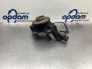 Używane Sworzen prawy przód Renault Clio IV Estate/Grandtour (7R) 0.9 Energy TCE 90 12V Cena € 75,00 Procedura marży oferowane przez Gebr Opdam B.V.
