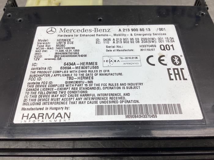 Bluetooth-modul från en Mercedes-Benz A (W176) 1.6 A-160 16V 2017