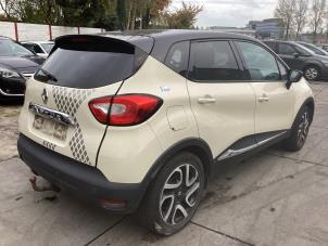 Begagnade Bakre drivaxel Renault Captur (2R) 0.9 Energy TCE 12V Pris € 400,00 Marginaltabell erbjuds av Gebr Opdam B.V.