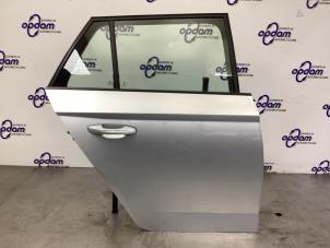 Gebruikte Portier 4Deurs rechts-achter Skoda Fabia III Combi (NJ5) 1.0 TSI 12V Prijs € 550,00 Margeregeling aangeboden door Gebr Opdam B.V.