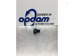 Begagnade Parkeringssensor Volkswagen Golf Plus (5M1/1KP) 1.4 16V Pris € 25,00 Marginaltabell erbjuds av Gebr Opdam B.V.