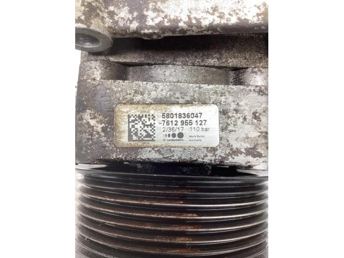 Servostyrningspump från en Fiat Ducato (250) 2.3 D 150 Multijet 2018