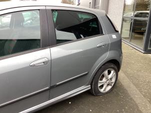 Gebruikte Deur 4Deurs links-achter Fiat Punto Evo (199) 1.4 Prijs € 75,00 Margeregeling aangeboden door Gebr Opdam B.V.