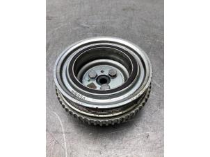 Gebruikte Krukas Poelie Fiat 500C/595C/695C 1.4 T-Jet 16V 595 Kit Prijs € 30,00 Margeregeling aangeboden door Gebr Opdam B.V.