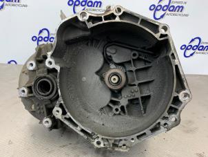 Begagnade Växellåda Opel Astra J Sports Tourer (PD8/PE8/PF8) 1.7 CDTi 16V Pris € 600,00 Marginaltabell erbjuds av Gebr Opdam B.V.