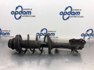 Gebruikte Veerpoot links-voor Suzuki Celerio (LF) 1.0 12V Prijs € 60,00 Margeregeling aangeboden door Gebr Opdam B.V.