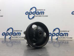 Gebruikte Stuurpomp Chevrolet Cruze (300) 1.8 16V VVT Prijs € 75,00 Margeregeling aangeboden door Gebr Opdam B.V.