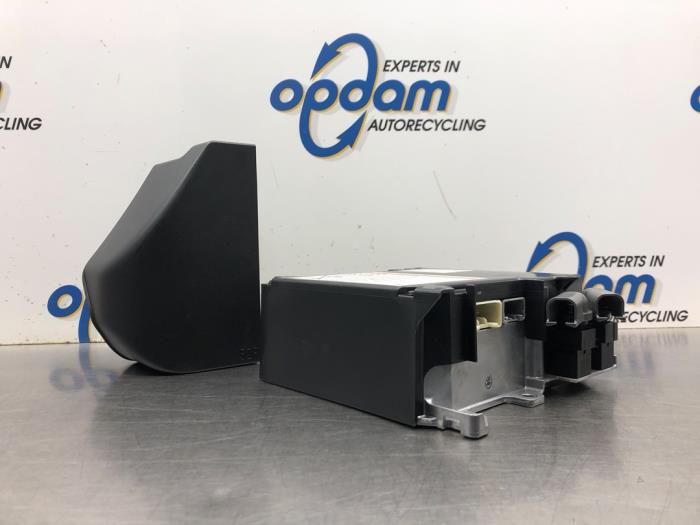 Batteri (hybrid) från en Suzuki Swift (ZC/ZD) 1.0 Booster Jet Turbo 12V SHVS 2019