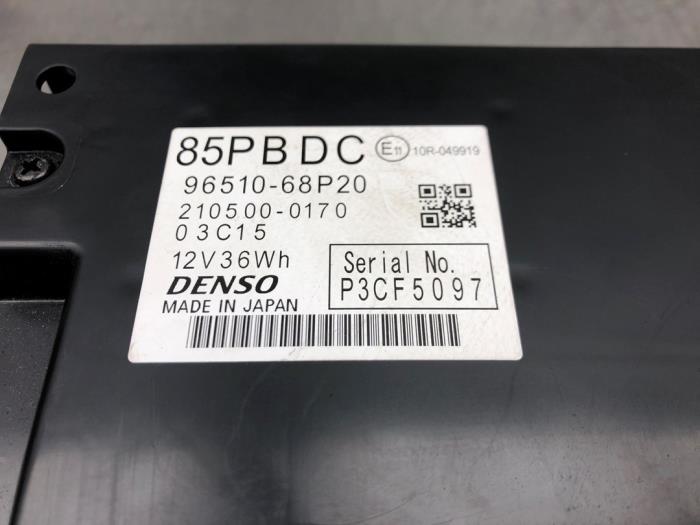 Batteri (hybrid) från en Suzuki Swift (ZC/ZD) 1.0 Booster Jet Turbo 12V SHVS 2019