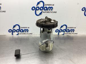 Begagnade Bensinpump Renault Espace (JK) 2.0 Turbo 16V Grand Espace Pris € 60,00 Marginaltabell erbjuds av Gebr Opdam B.V.