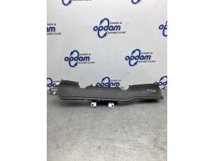 Gebruikte Voetgangers airbag Volvo V40 (MV) 2.0 D4 16V Prijs € 125,00 Margeregeling aangeboden door Gebr Opdam B.V.