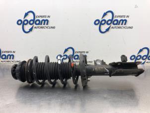 Gebruikte Veerpoot links-voor Hyundai i10 1.0 12V Prijs € 150,00 Margeregeling aangeboden door Gebr Opdam B.V.